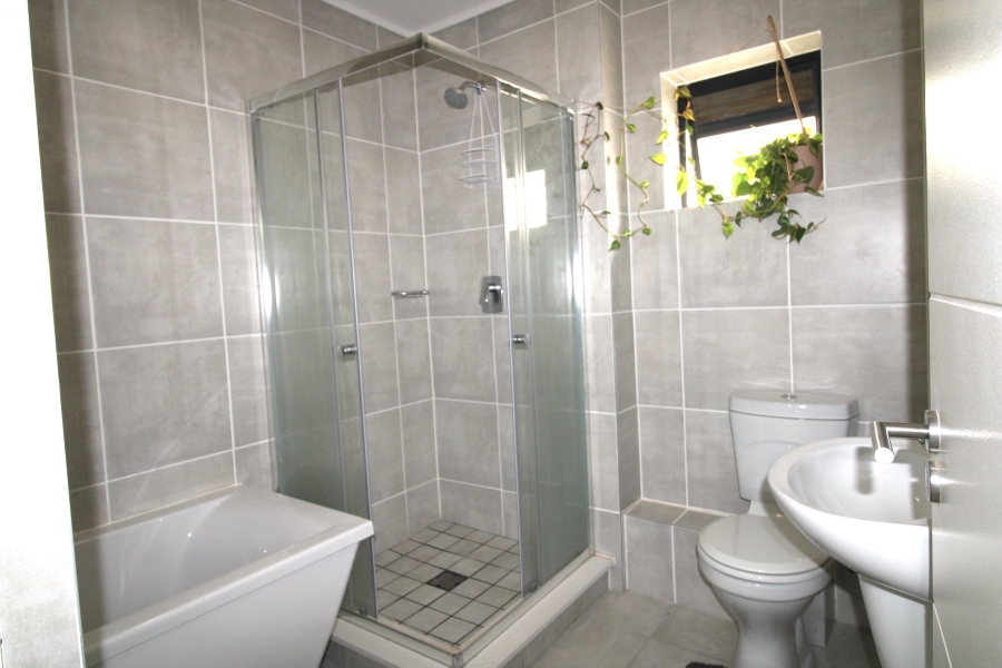 To Let 1 Bedroom Property for Rent in Greenbay Eco Estate Western Cape